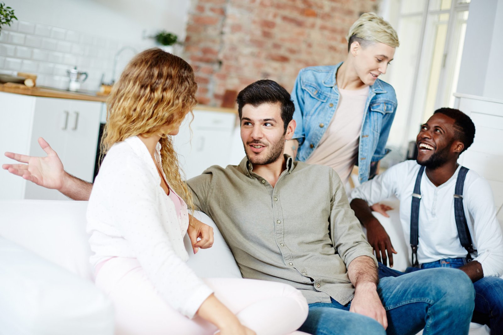 Group Therapy vs Individual Counseling in Florida